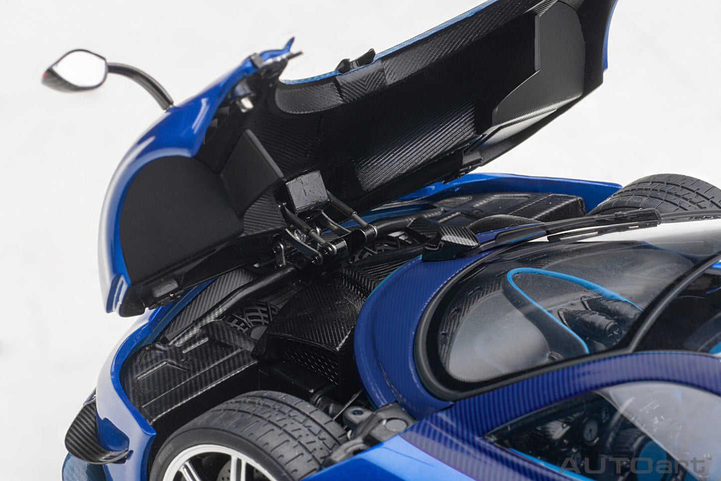 Pagani Huayra BC – 2017 – Blu Francia/Carbon – AUTOart