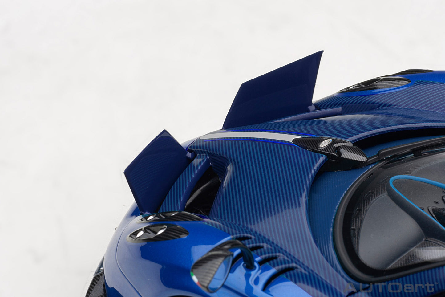 Pagani Huayra BC – 2017 – Blu Francia/Carbon – AUTOart