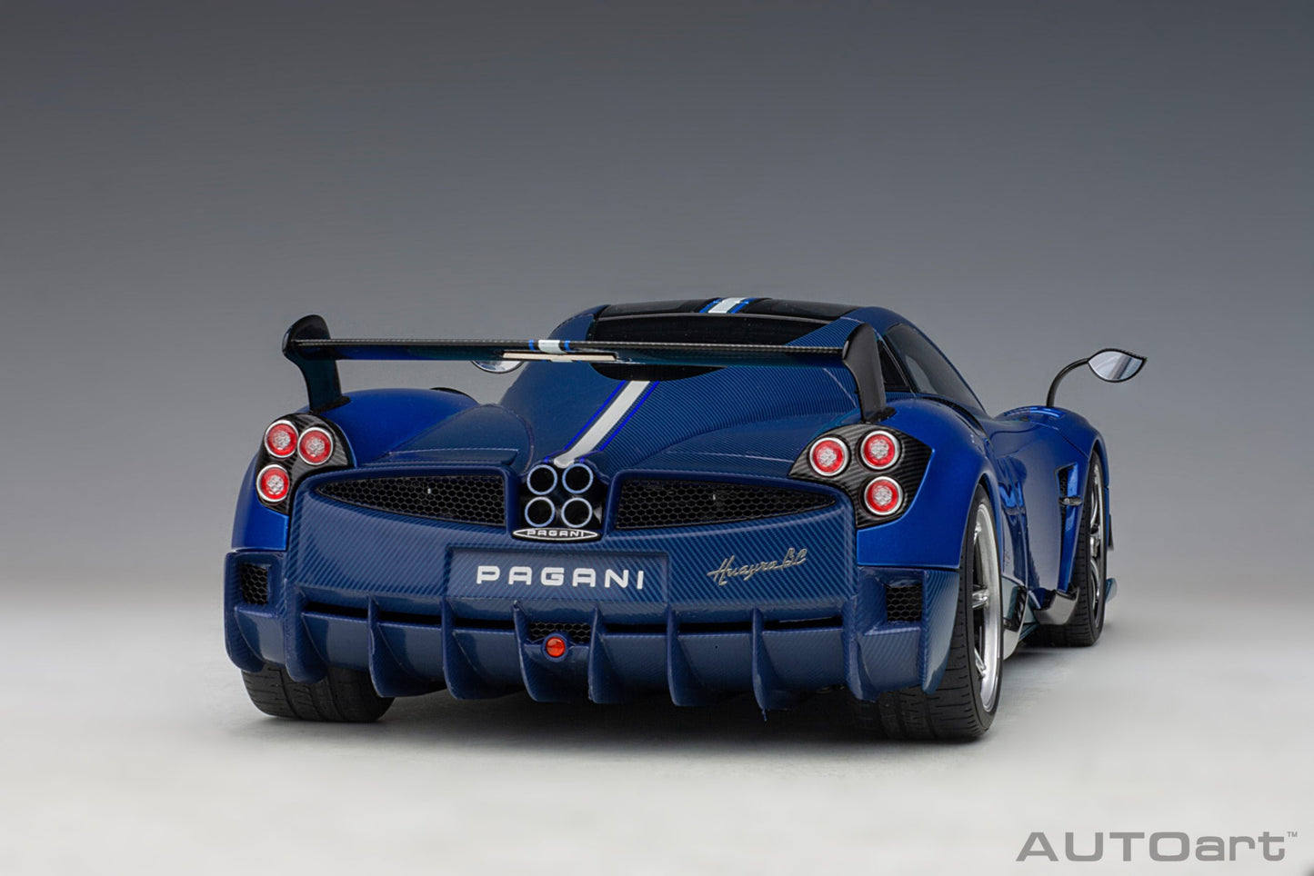 Pagani Huayra BC – 2017 – Blu Francia/Carbon – AUTOart