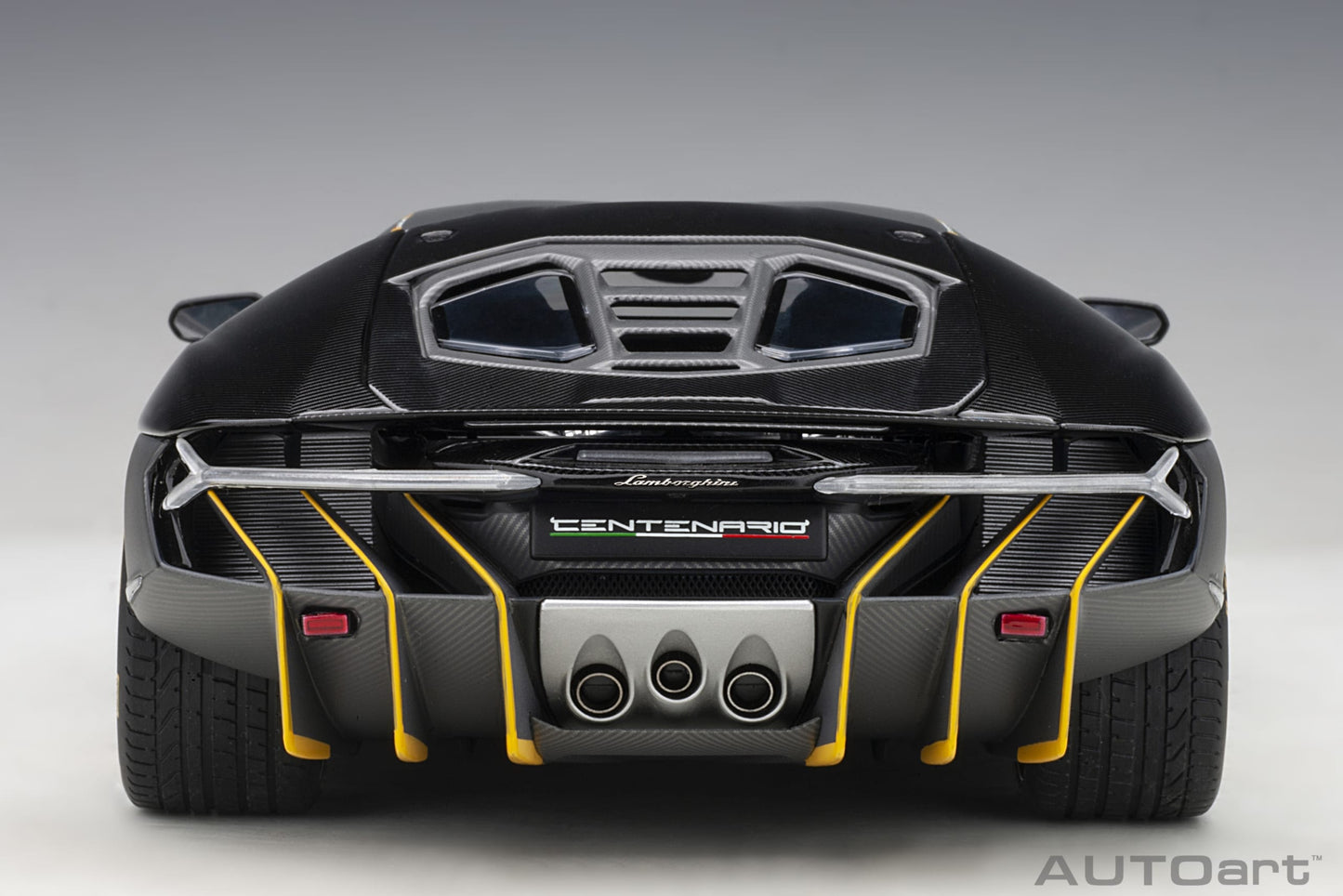 Lamborghini Centenario – 2017 – Carbon (Clear Carbon with Yellow Accents) – 1:18 – AUTOart
