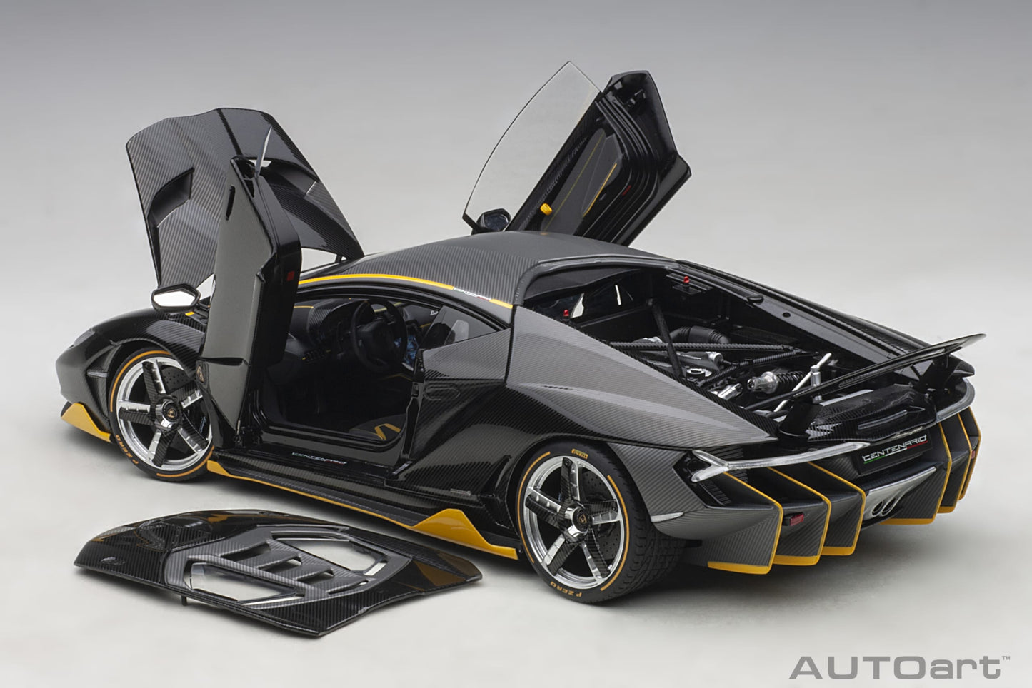 Lamborghini Centenario – 2017 – Carbon (Clear Carbon with Yellow Accents) – 1:18 – AUTOart