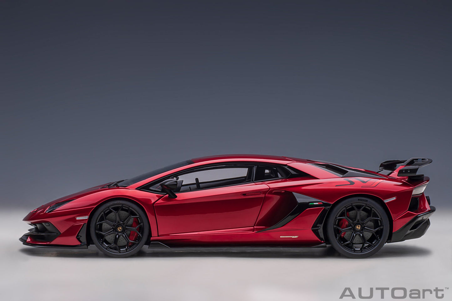 Lamborghini Aventador SVJ – 2018 – Rosso Efesto Metallic – 1:18 – AUTOart