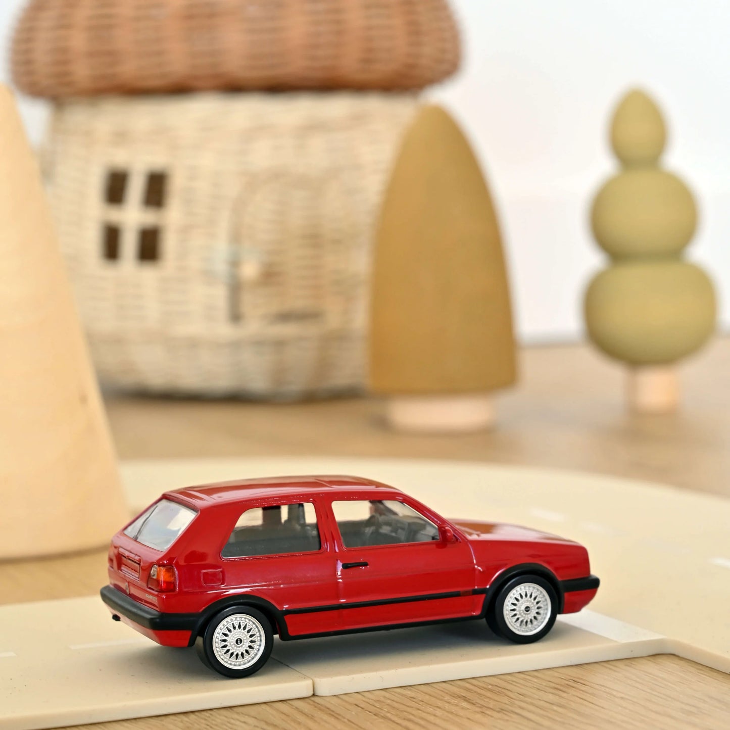 VW Golf GTI G60 – 1990 – Crvena – Jet-Car – 1:43 – Norev