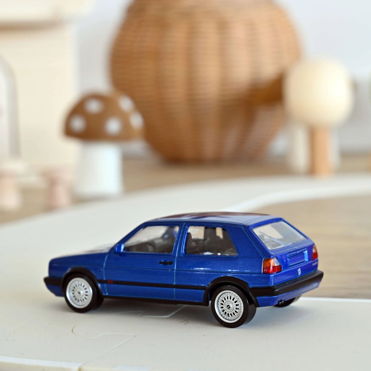 VW Golf GTI G60 – 1990 – Plava metalik – Jet-Car – 1:43 – Norev