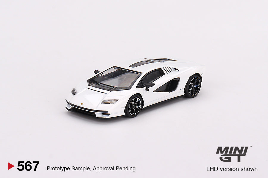 Lamborghini Countach LPI 800‑4 Bianco Siderale – MiniGT