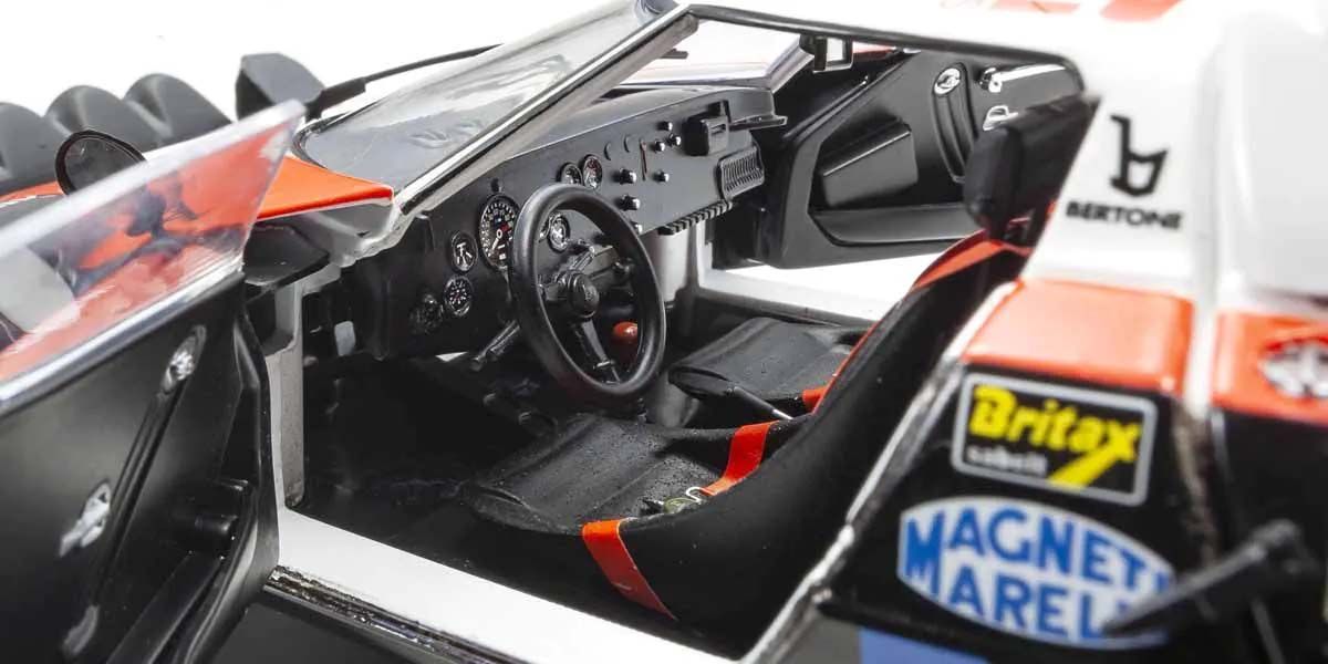 Otvorena vrata vozača na Lancia Stratos HF S.Munari Winner Monte Carlo 1977 Nr.1.