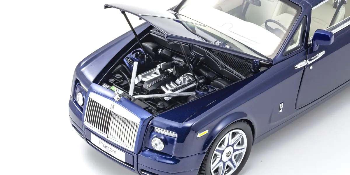 rolls-royce-phantom-coupe-2008-blue-metallic-engine
