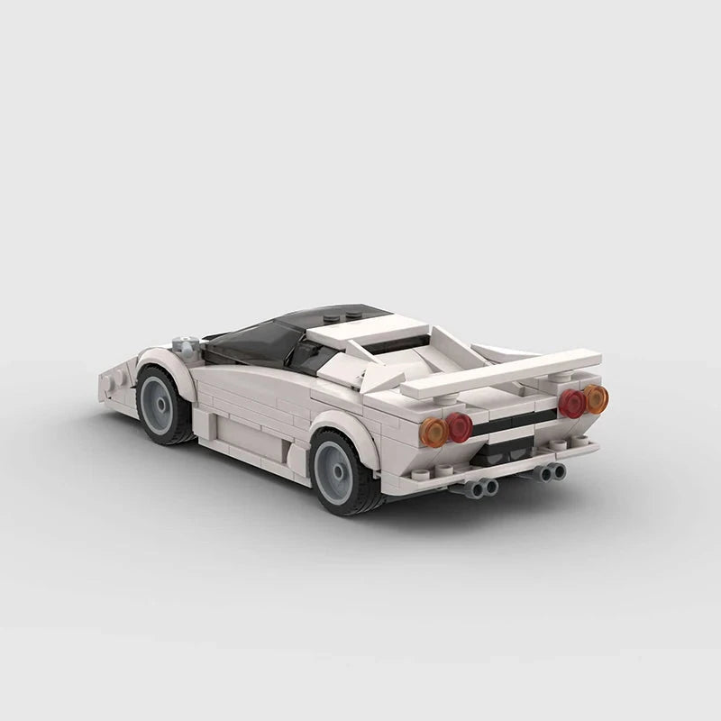 Zadnji pogled na Lamborghini Countach Classic model na sklapanje.