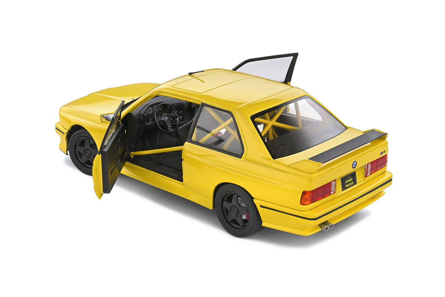 BMW E30 M3 – Dakar Yellow “Street Fighter” – 1990 – 1:18 | Solido