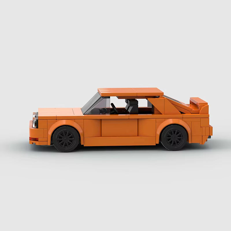 BMW E30 M3 Orange – pogled sa bočne strane
