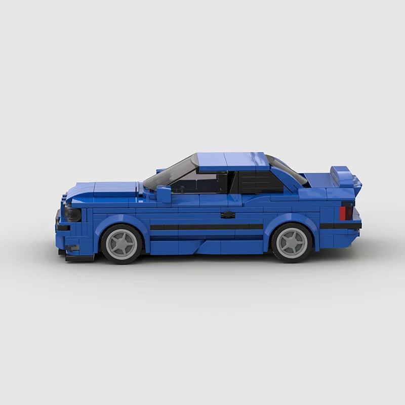 BMW E36 M3 Blue - bočni pogled na model"