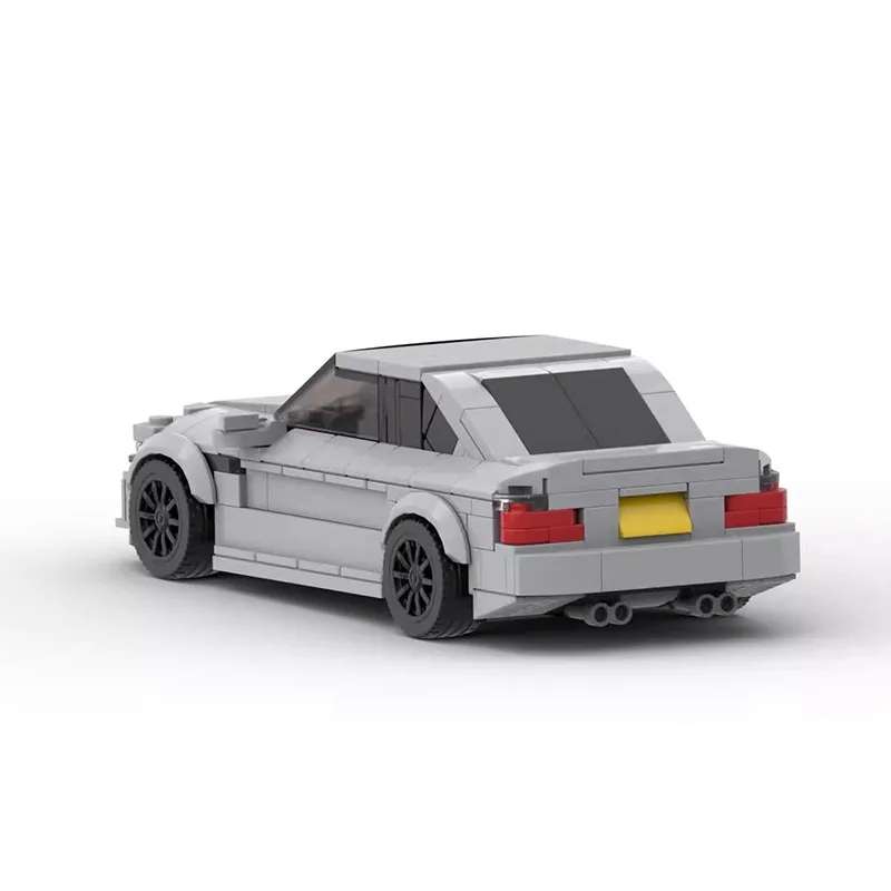 BMW M3 CSL model na sklapanje, prikaz zadnjeg dela automobila