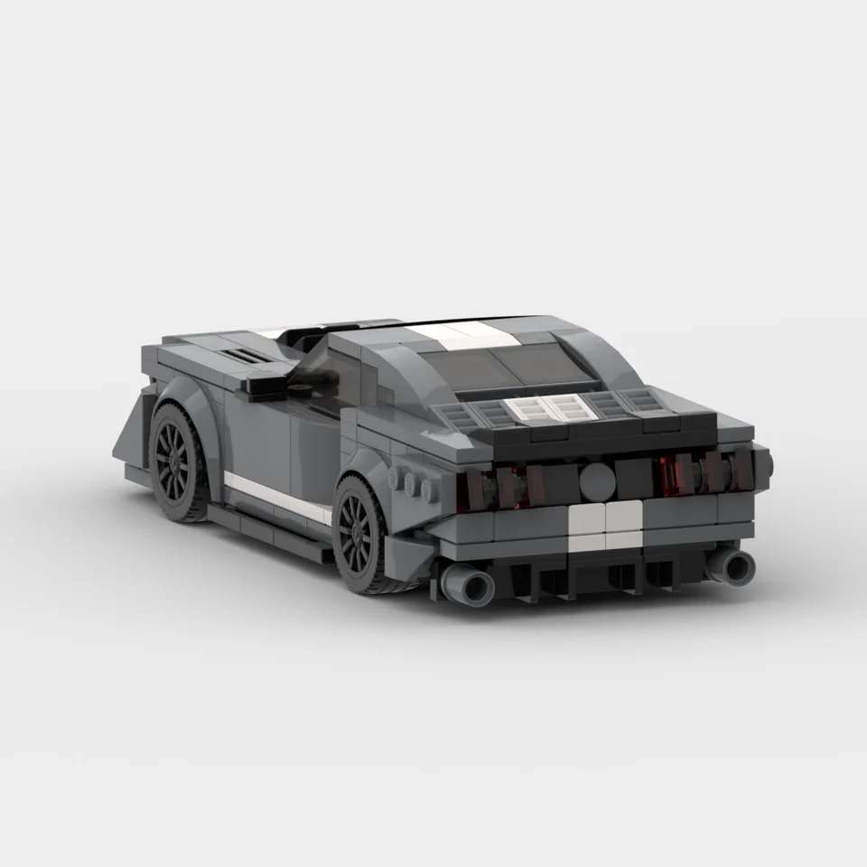 Ford Mustang Shelby GT500 - pogled sa zadnje strane