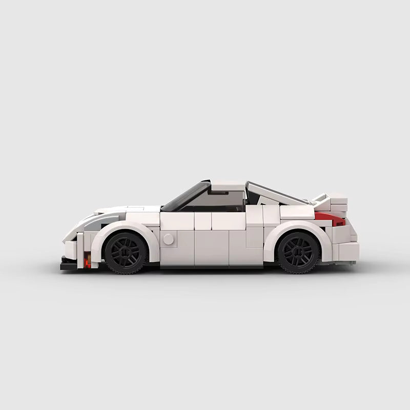 Nissan 350Z model na sklapanje - bočni pogled.