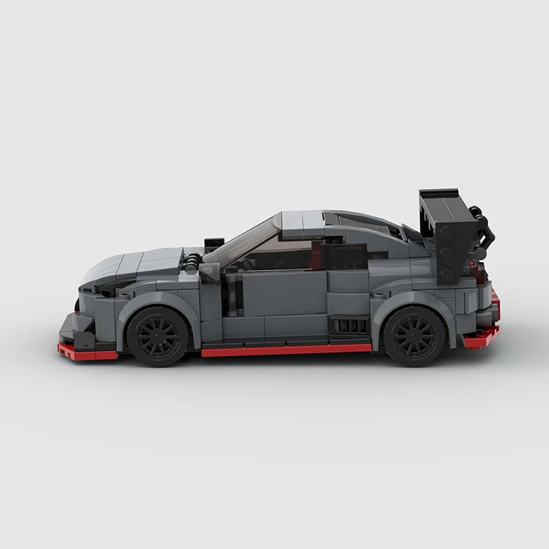Nissan R35 GT-R autić na sklapanje - bočni pogled