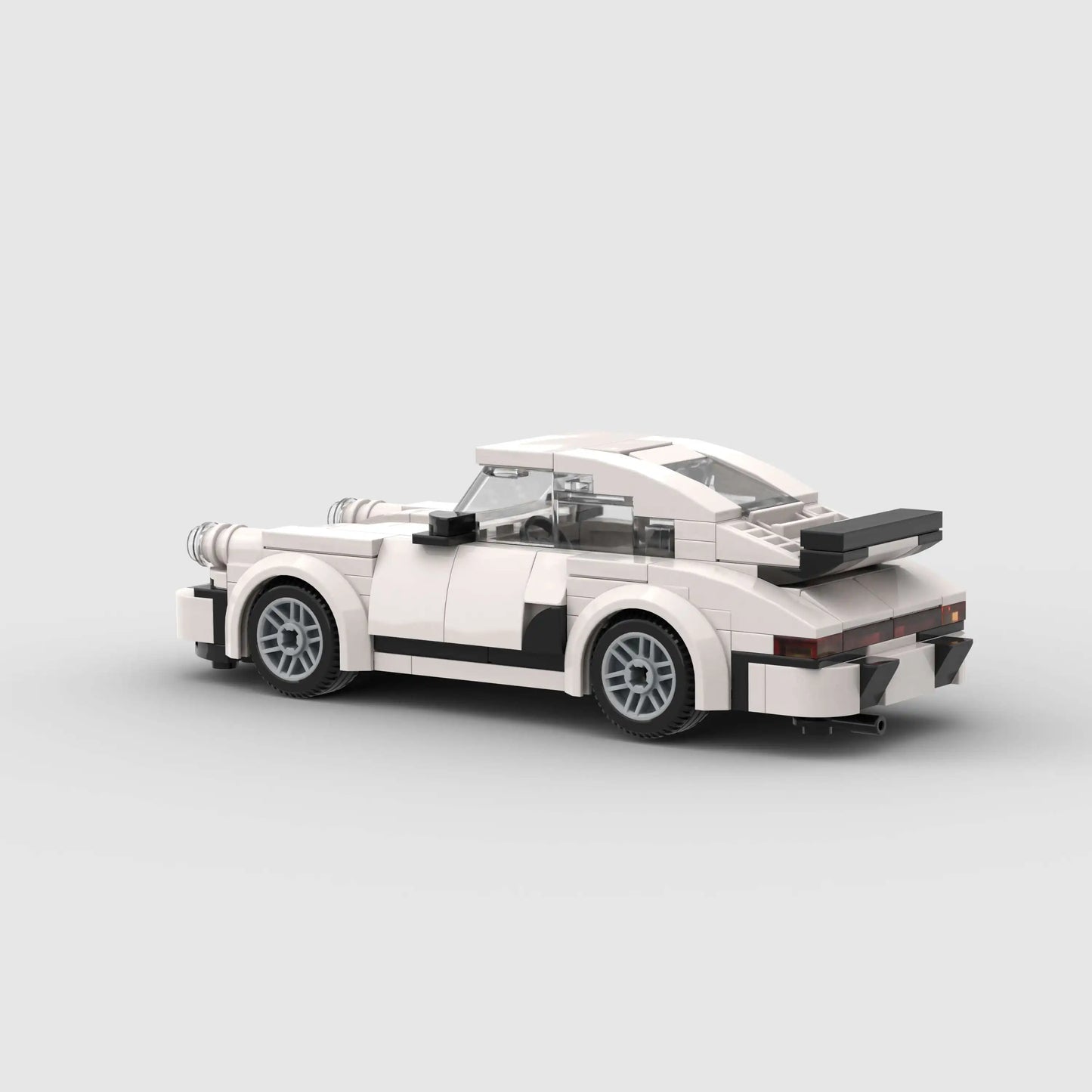 Zadnji pogled na Porsche 911 Classic White autić na sklapanje