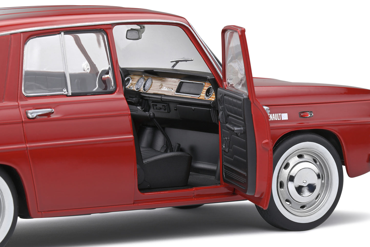 Renault 8 Major – Rouge Etrusque – 1968 – 1:18 – Solido