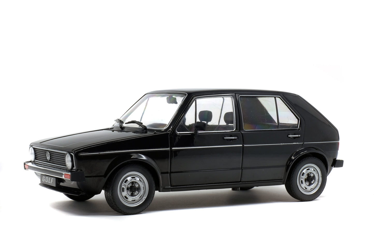 Volkswagen Golf L 1983 Black – Die‑Cast Solido