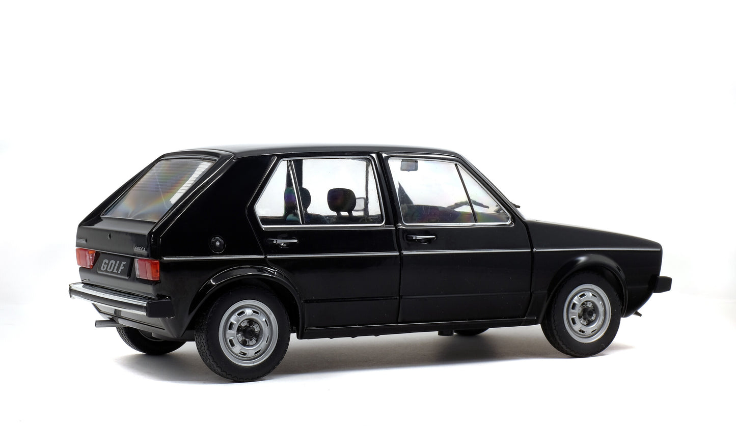 Volkswagen Golf L 1983 Black – Die‑Cast Solido