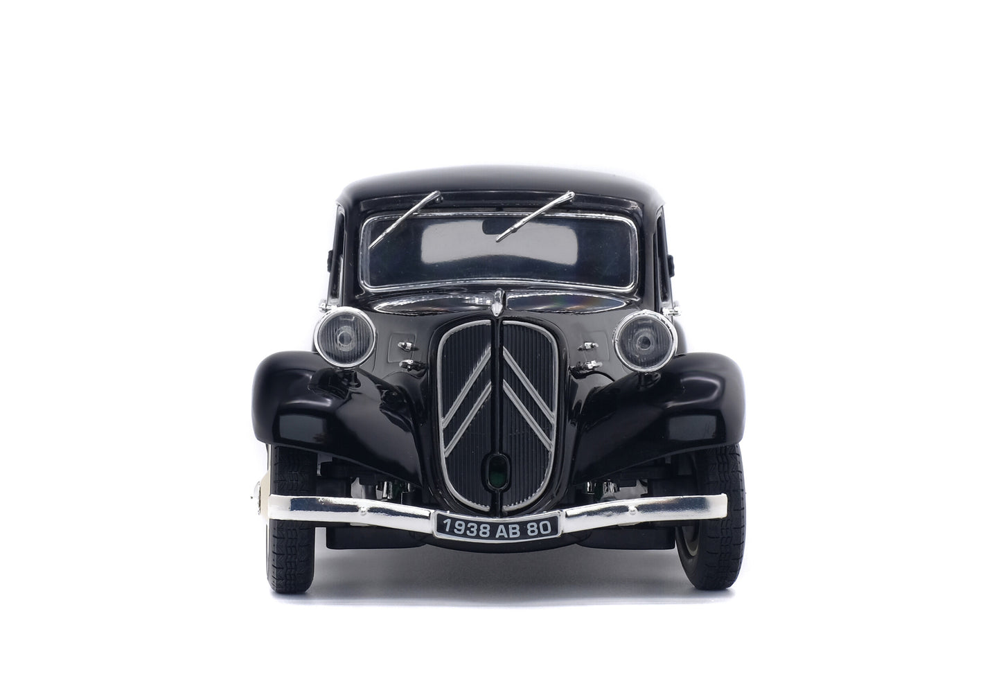 Citroën Traction 11B Noir 1937 – Die‑Cast Solido