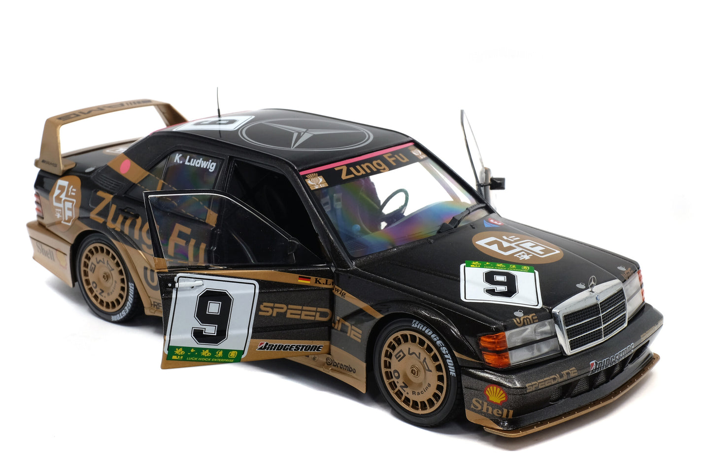 Mercedes-Benz 190 (W201) Evo II – GP Macau – 1991 – K. Ludwig #9