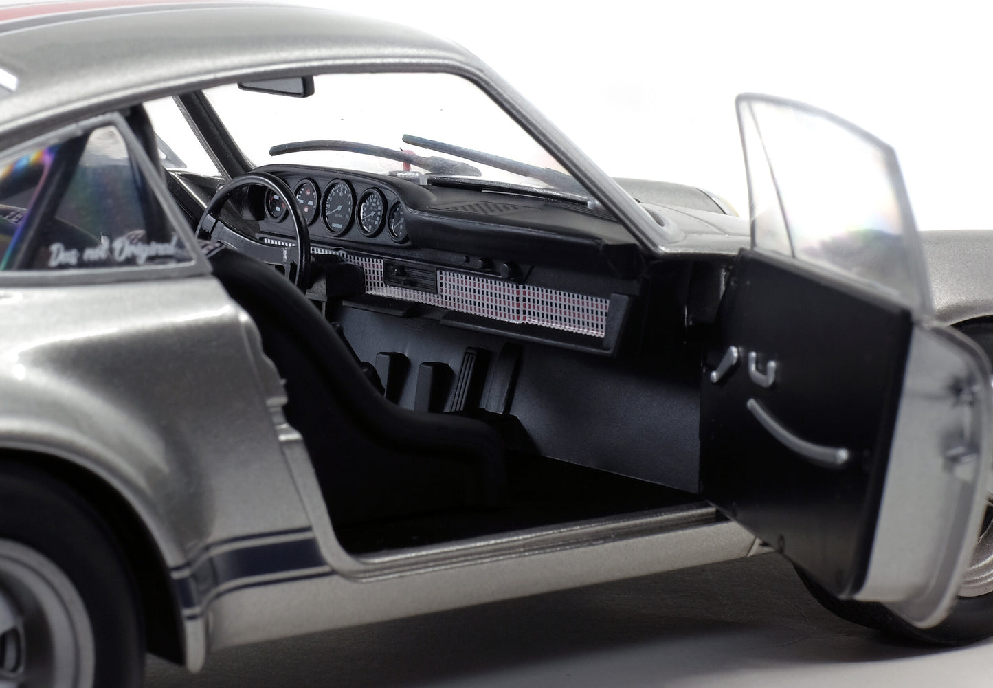 Porsche 911 RSR Backdating Outlaw 1973 – Solido