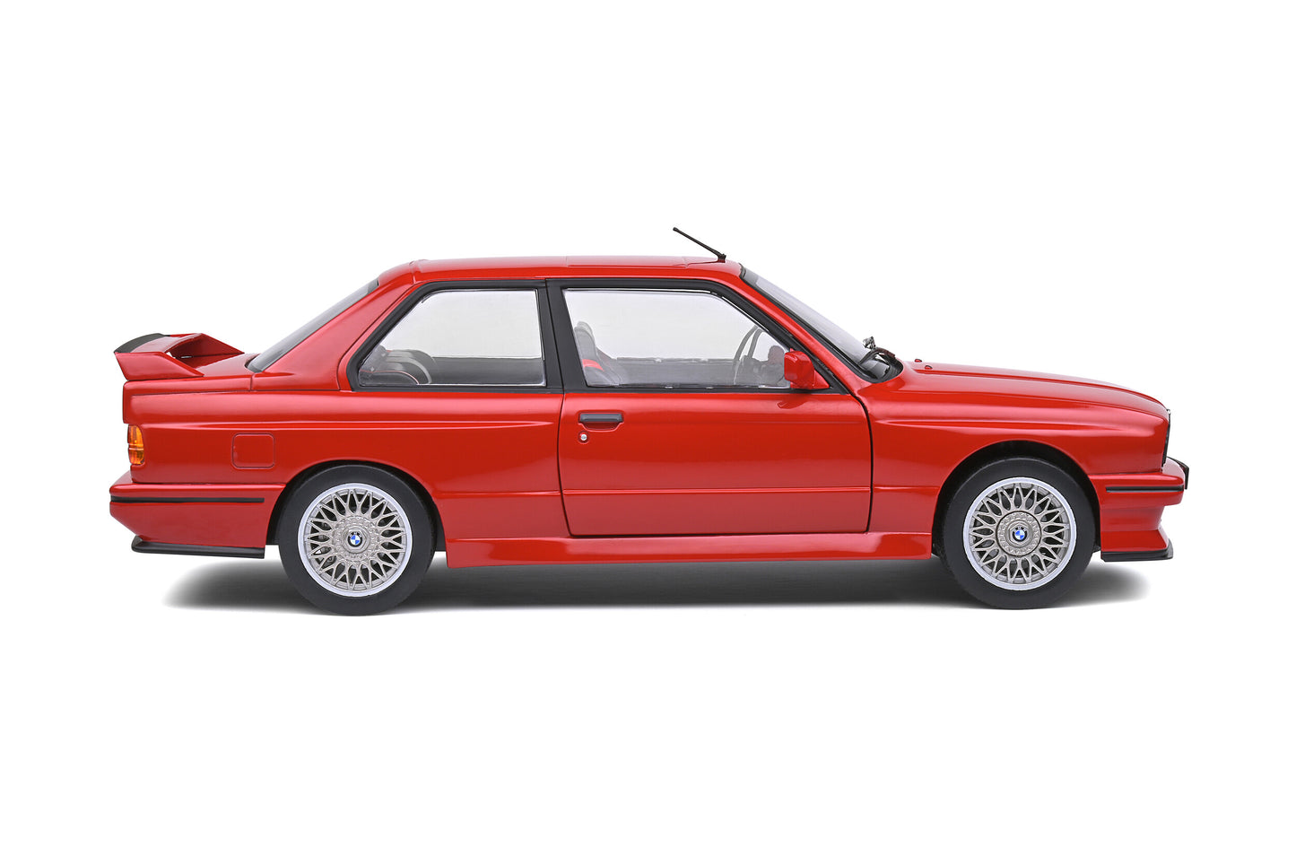 BMW E30 M3 – 1986 – Crvena – 1:18 – Solido