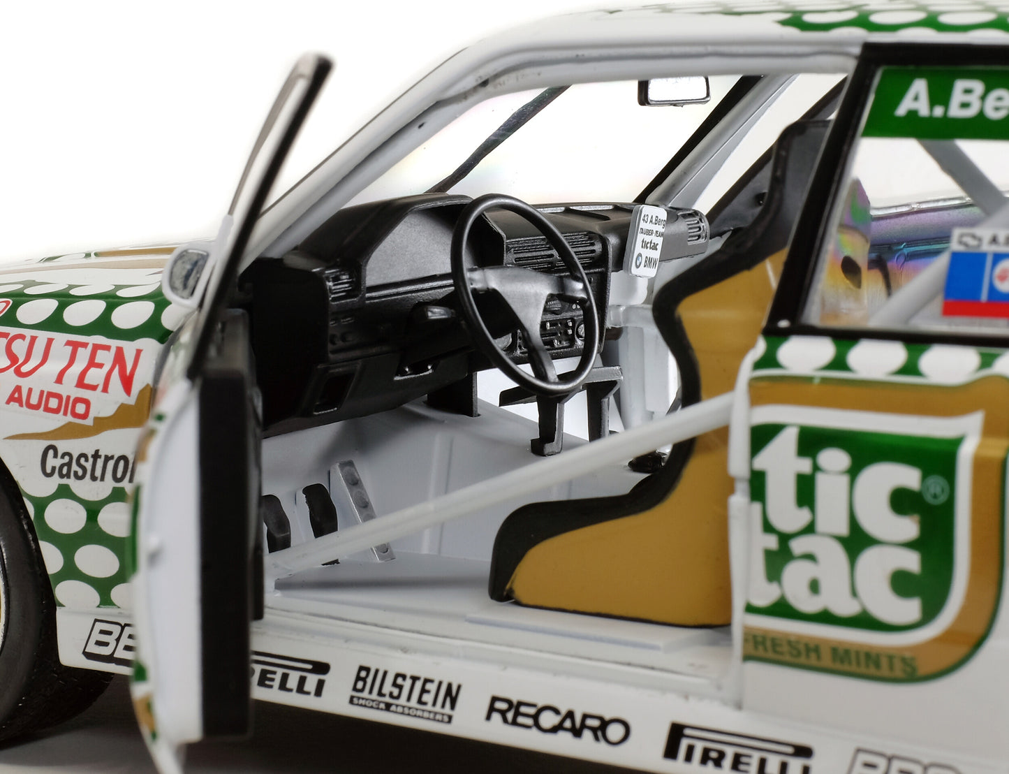 BMW E30 M3 – DTM – 1991 – A. Berg #43