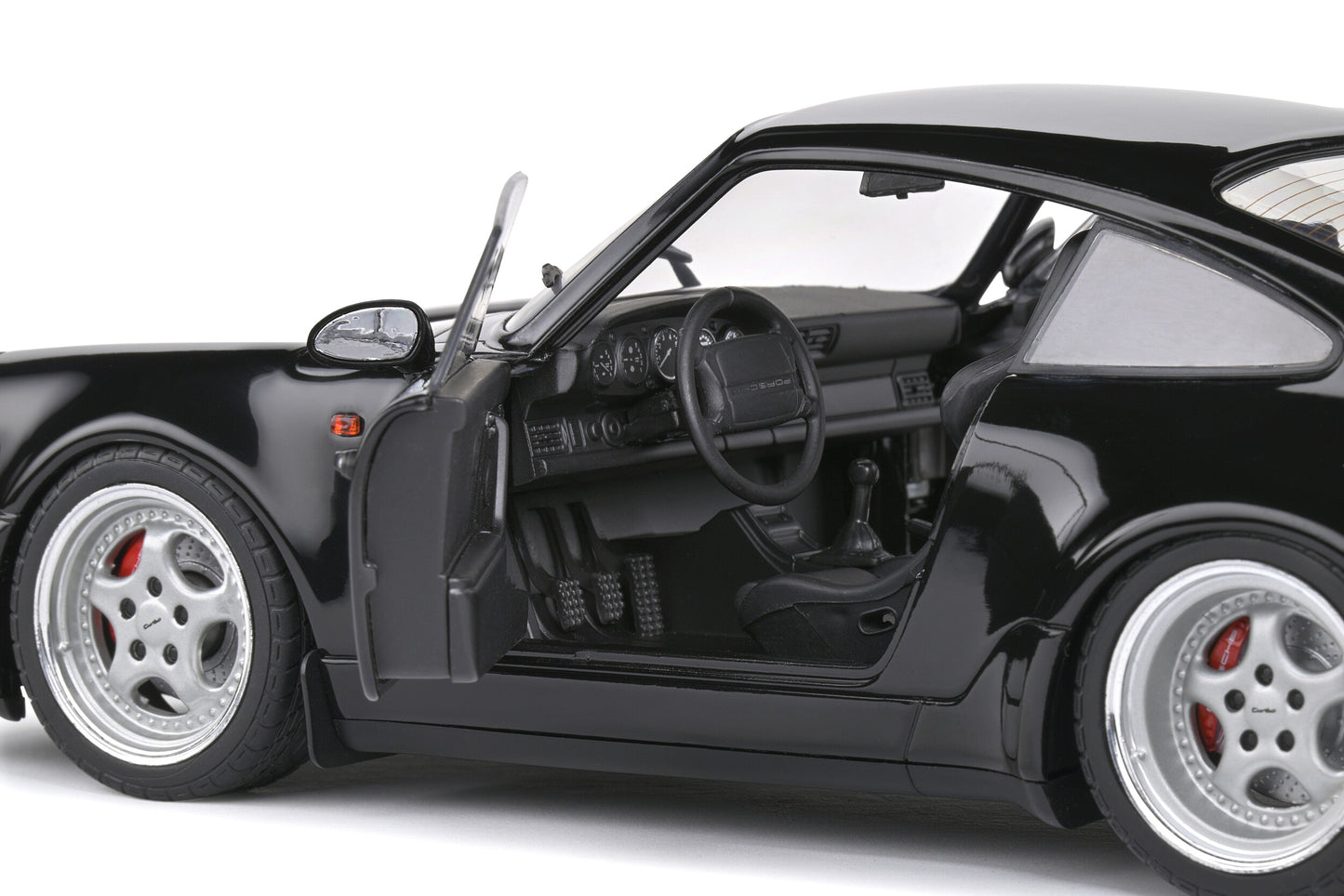 Porsche 911 (964) Turbo 3.6 – 1993 – Crna – 1:18 – Solido