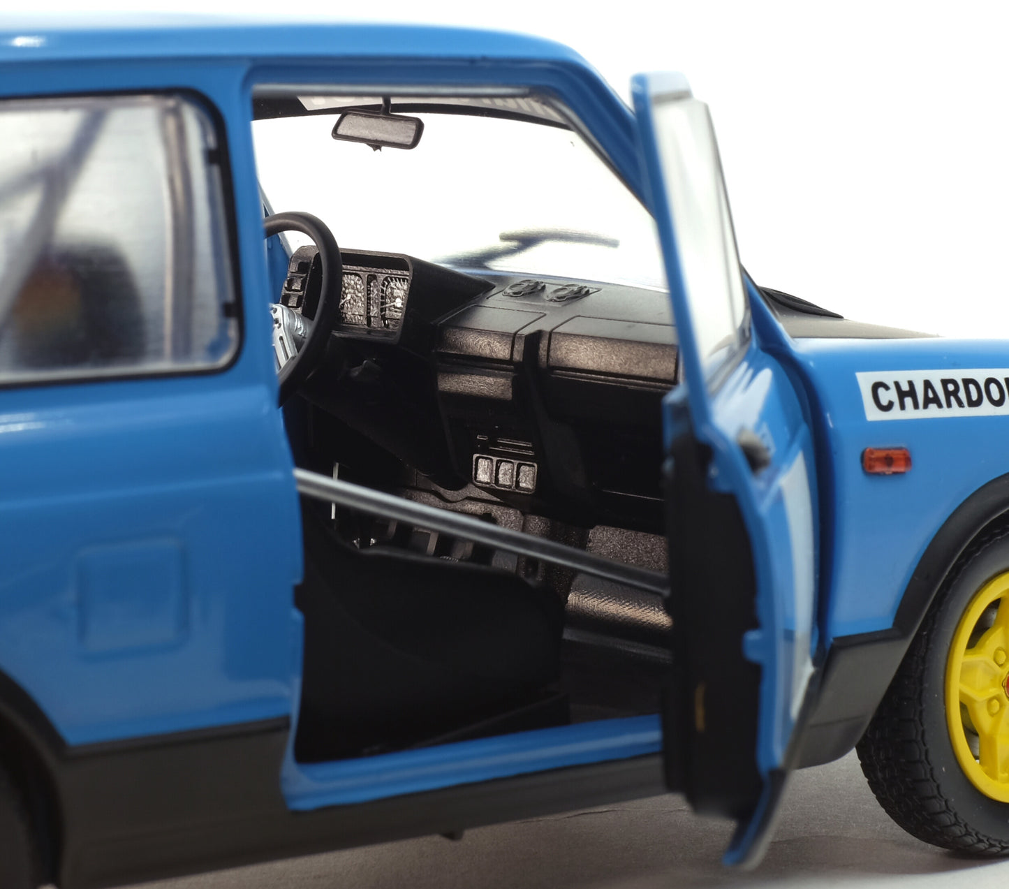 Autobianchi A112 Mk5 Abarth – Bleu Chardonnet (Chardonnet Rally Set) – 1980 – 1:18 – Solido