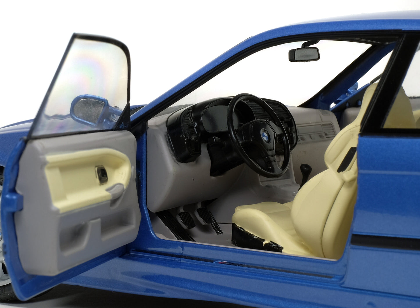 BMW E36 Coupé M3 – 1990 – Bleu Estoril – 1:18 – Solido