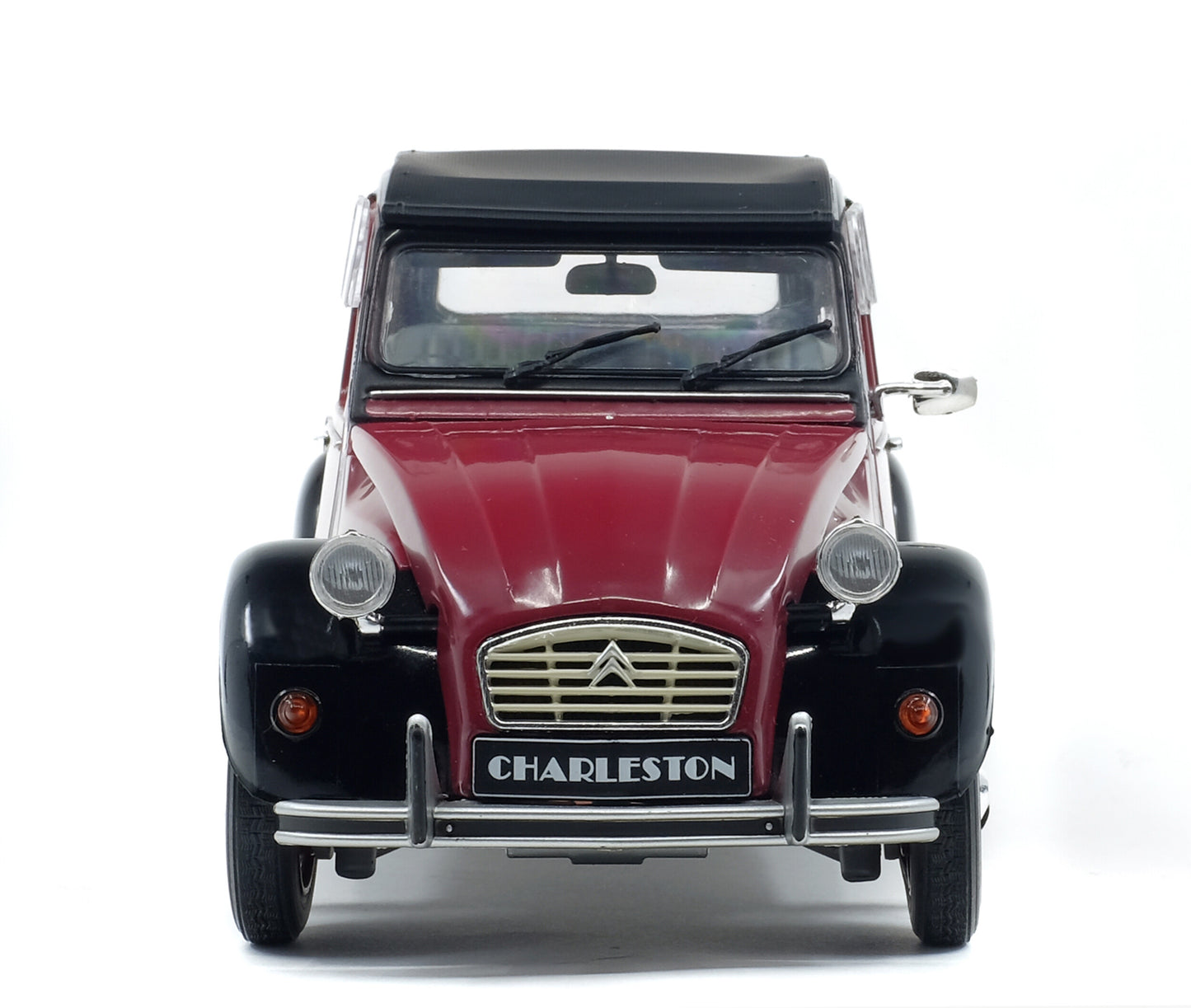 Citroën 2 CV6 Charleston – 1982 – 1:18 – Solido