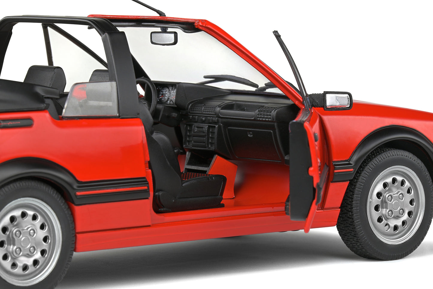 Peugeot 205 CTI – Rouge Vallelunga – 1986 – 1:18 – Solido