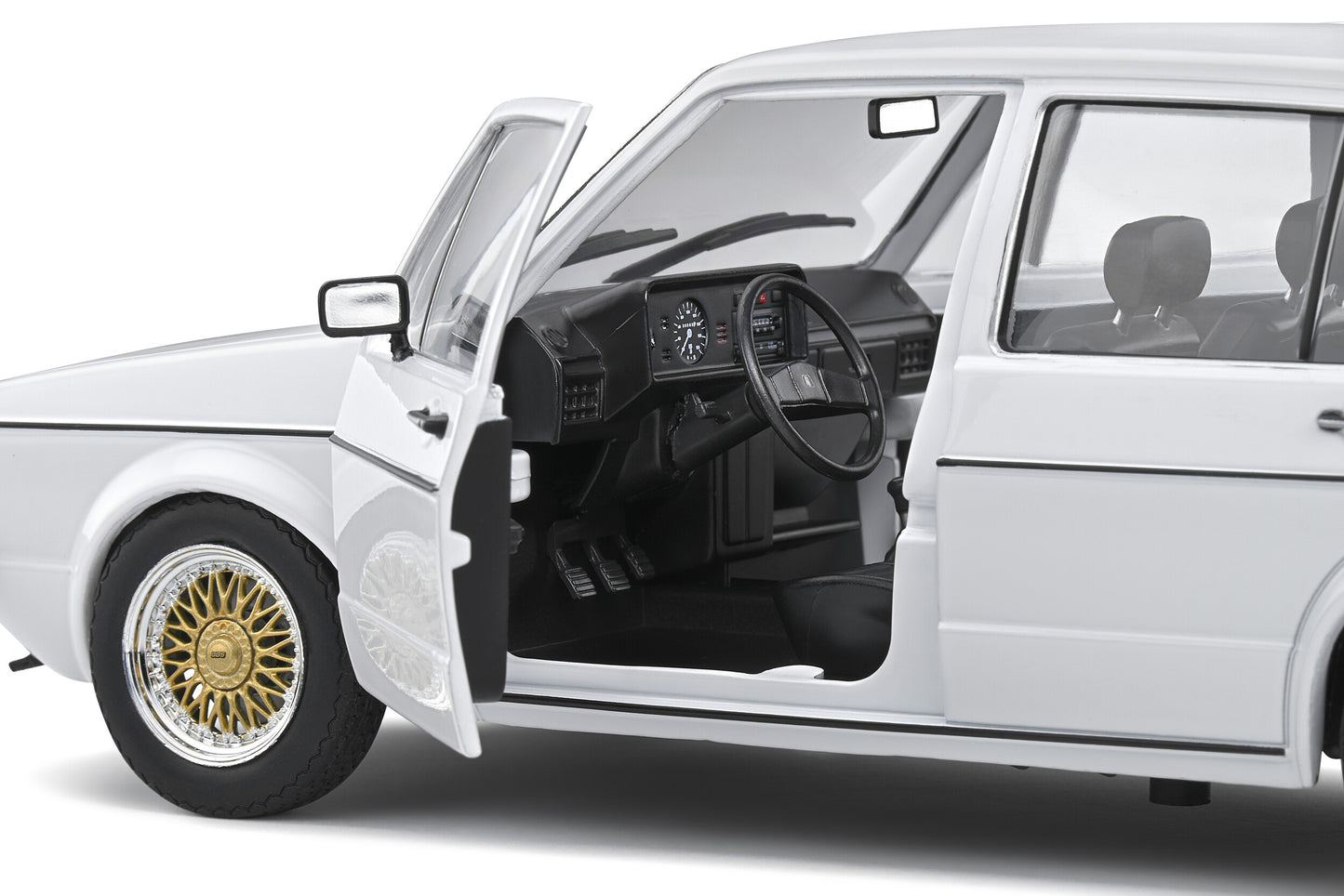 Volkswagen Golf L White Custom 1983 – Die‑Cast Solido