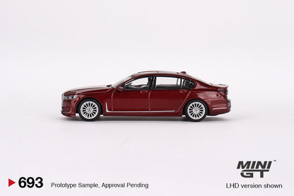 BMW Alpina B7 xDrive – Aventurin Red – MiniGT