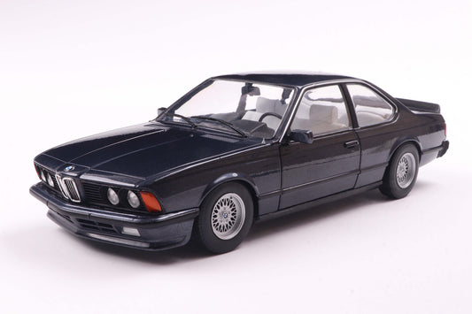 BMW 635 CSi Macau Blue 1984 1:18 Solido