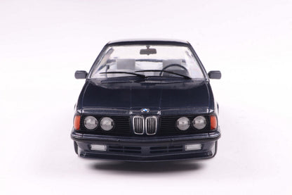 BMW 635 CSi Macau Blue 1984 1:18 Solido