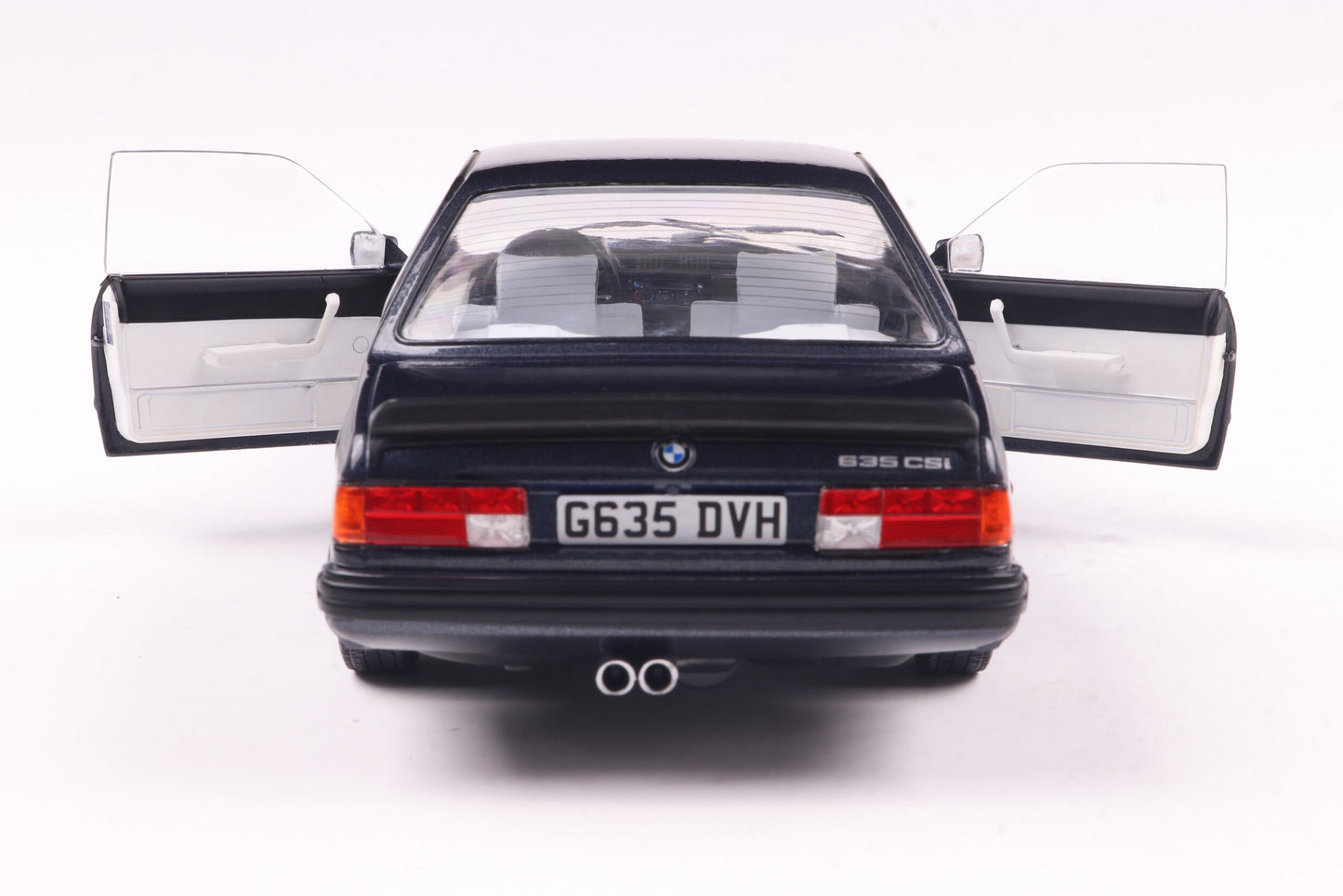 BMW 635 CSi Macau Blue 1984 1:18 Solido