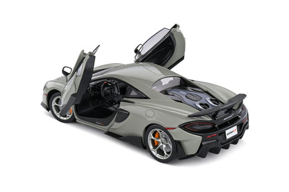McLaren 600LT Coupé – 2018 – Blade Silver – 1:18 – Solido