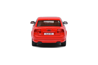 Audi S8 (D3) – 2010 – Crvena sa crnom linijom – 1:43 – Solido