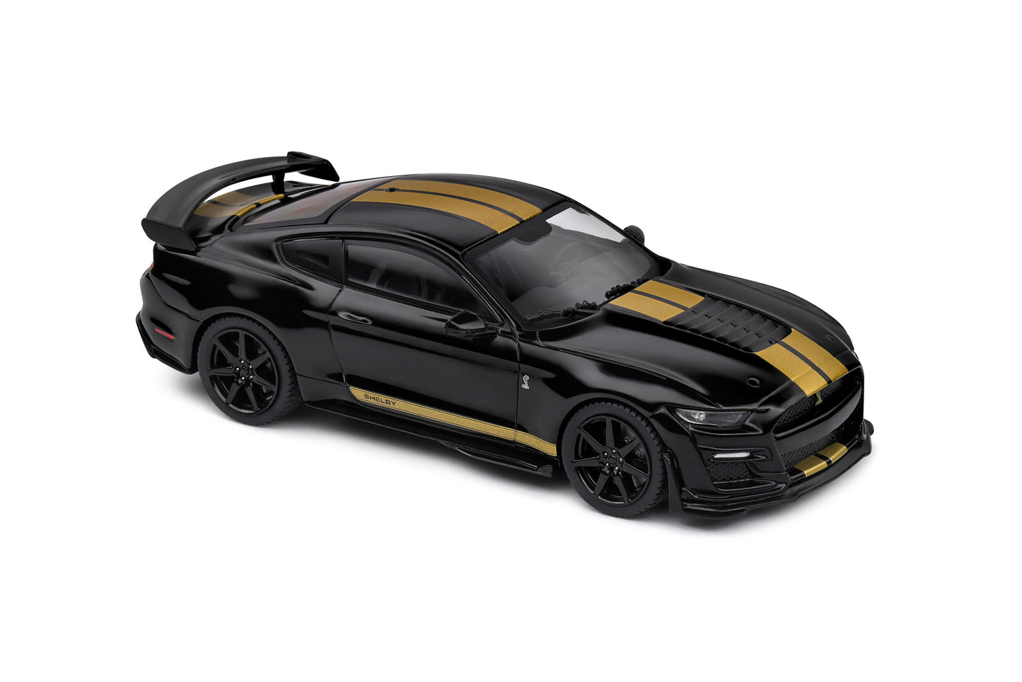 Shelby Mustang GT500 – 2020 – Crna sa zlatnim prugama – 1:43 – Solido