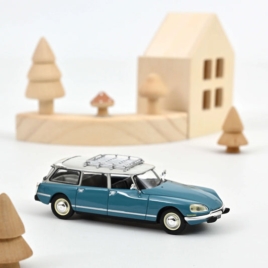 Citroën DS 23 Break 1974 – Lagune Blue – Norev
