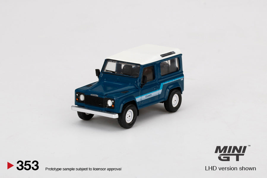 Land Rover Defender 90 County Wagon – Stratos Blue – 1:64 – Mini GT