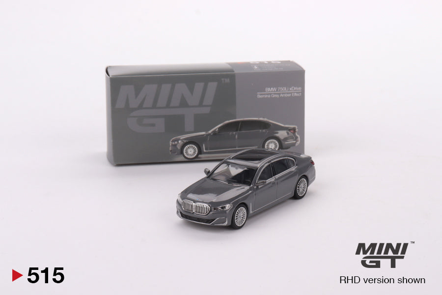 BMW 750Li xDrive Bernina Grey Amber Effect – MiniGT 1/64