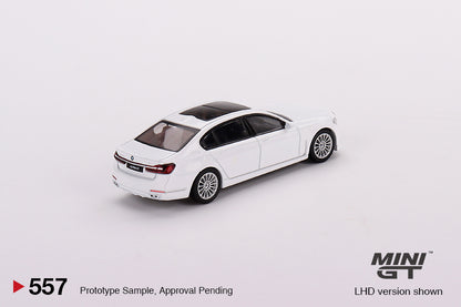 BMW Alpina B7 xDrive Alpine White – MiniGT