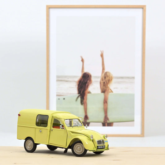 Citroën 2CV Fourgonnette AK350 1966 Pastis Yellow – 1:18 Die‑Cast Norev