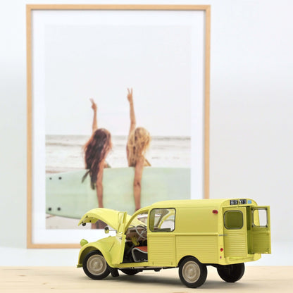 Citroën 2CV Fourgonnette AK350 1966 Pastis Yellow – 1:18 Die‑Cast Norev