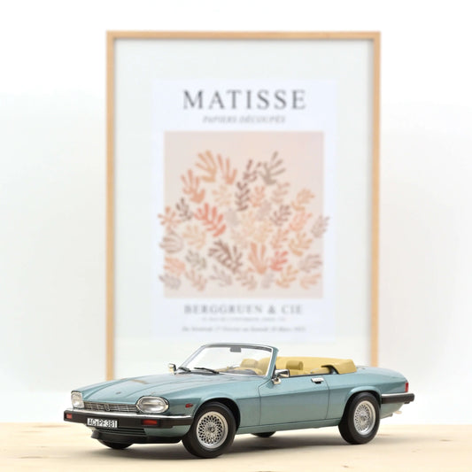 Jaguar XJ‑S 5.3 H.E. Convertible 1988 – Light Blue Metallic – Norev
