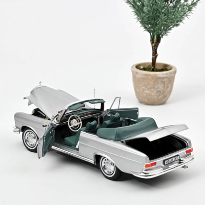 Mercedes‑Benz 280 SE Cabriolet 1969 Silver Metallic – Die‑Cast Norev