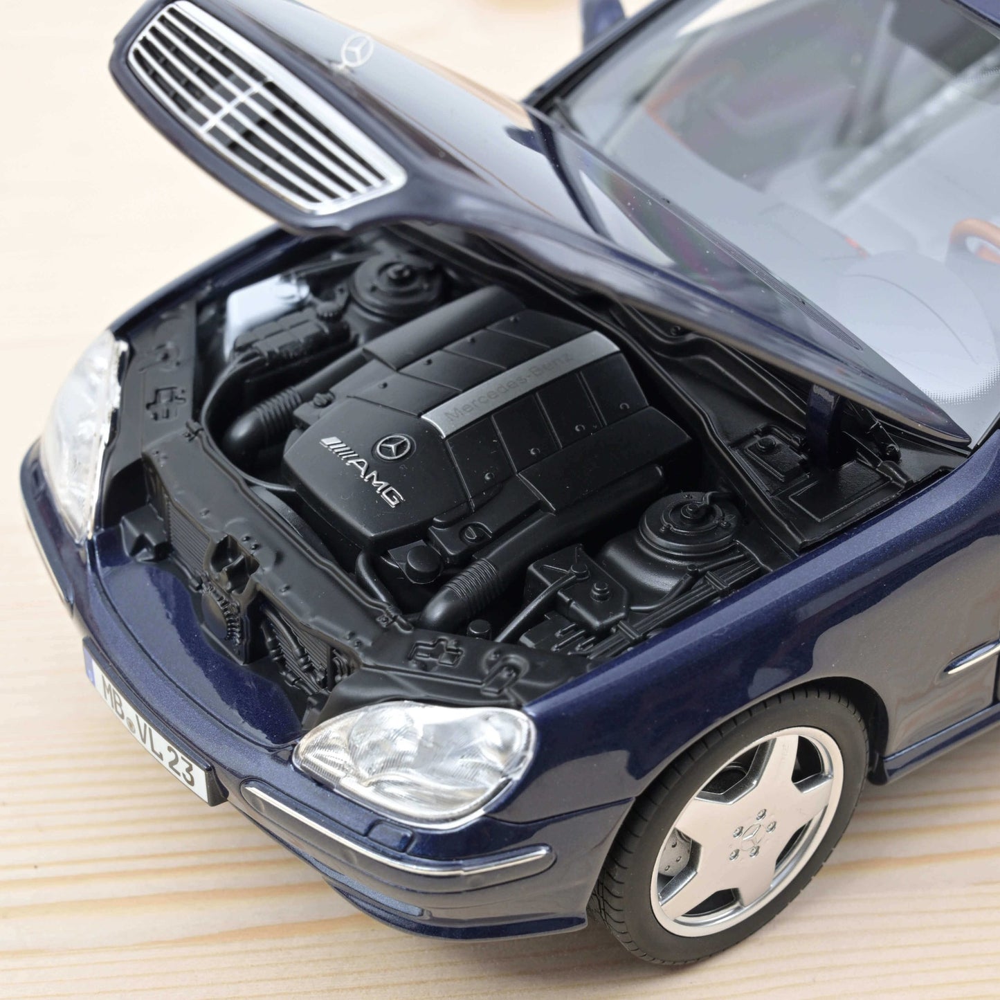 Mercedes‑Benz S55 AMG (W220) 2000 – Blue Metallic – 1:18 Norev